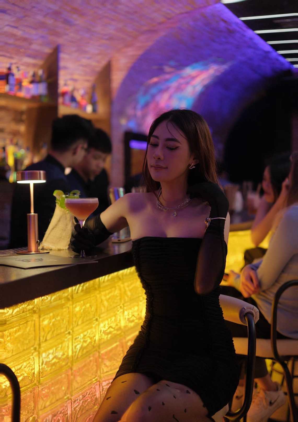 Parallel Cocktail Bar