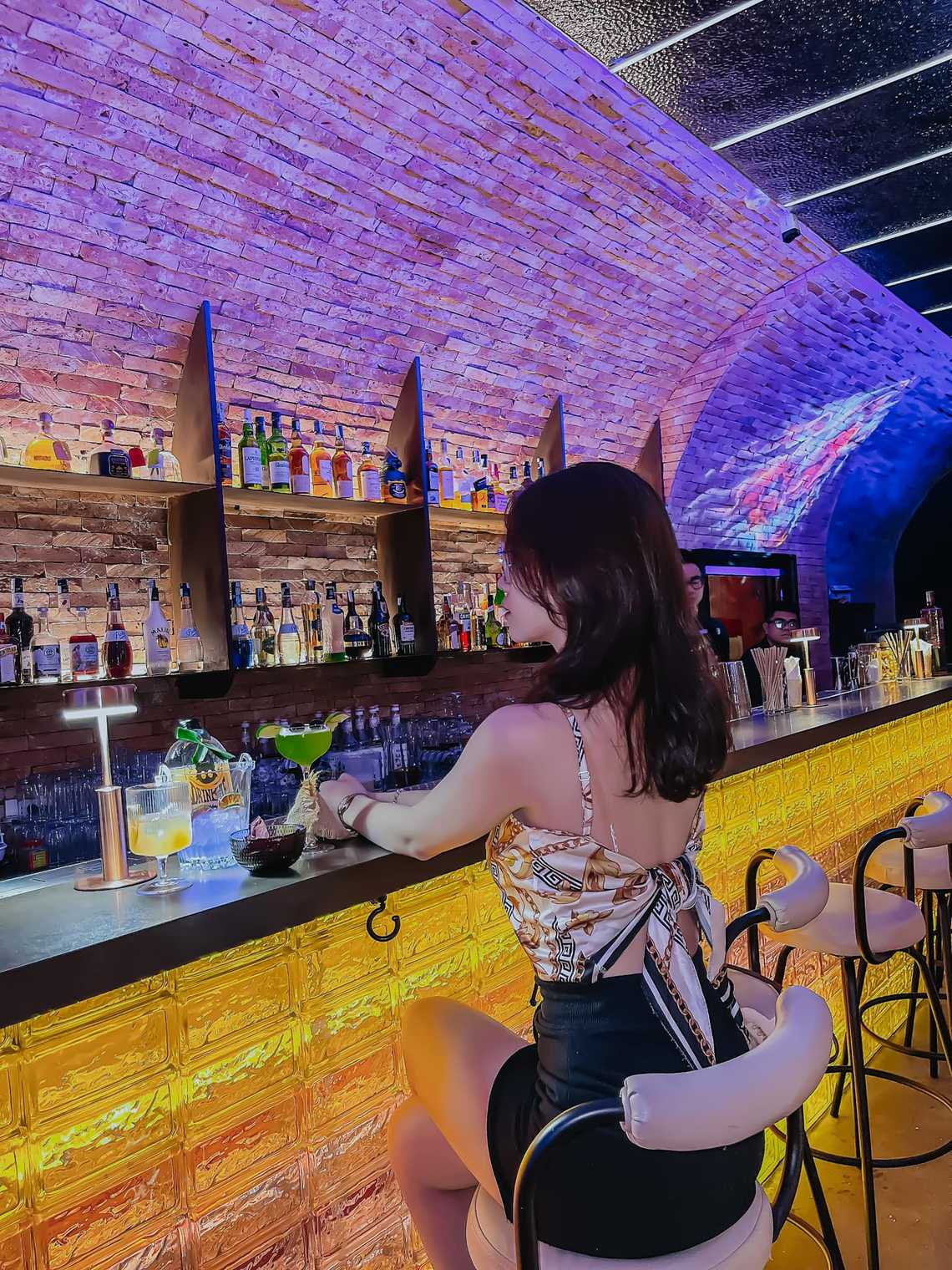 Parallel Cocktail Bar