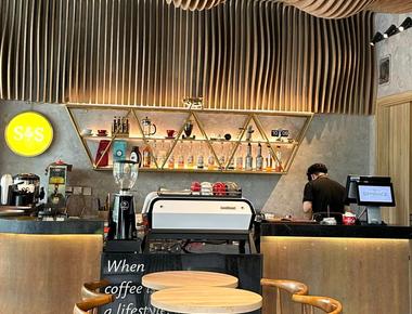 Sip & Snack Coffee Shop