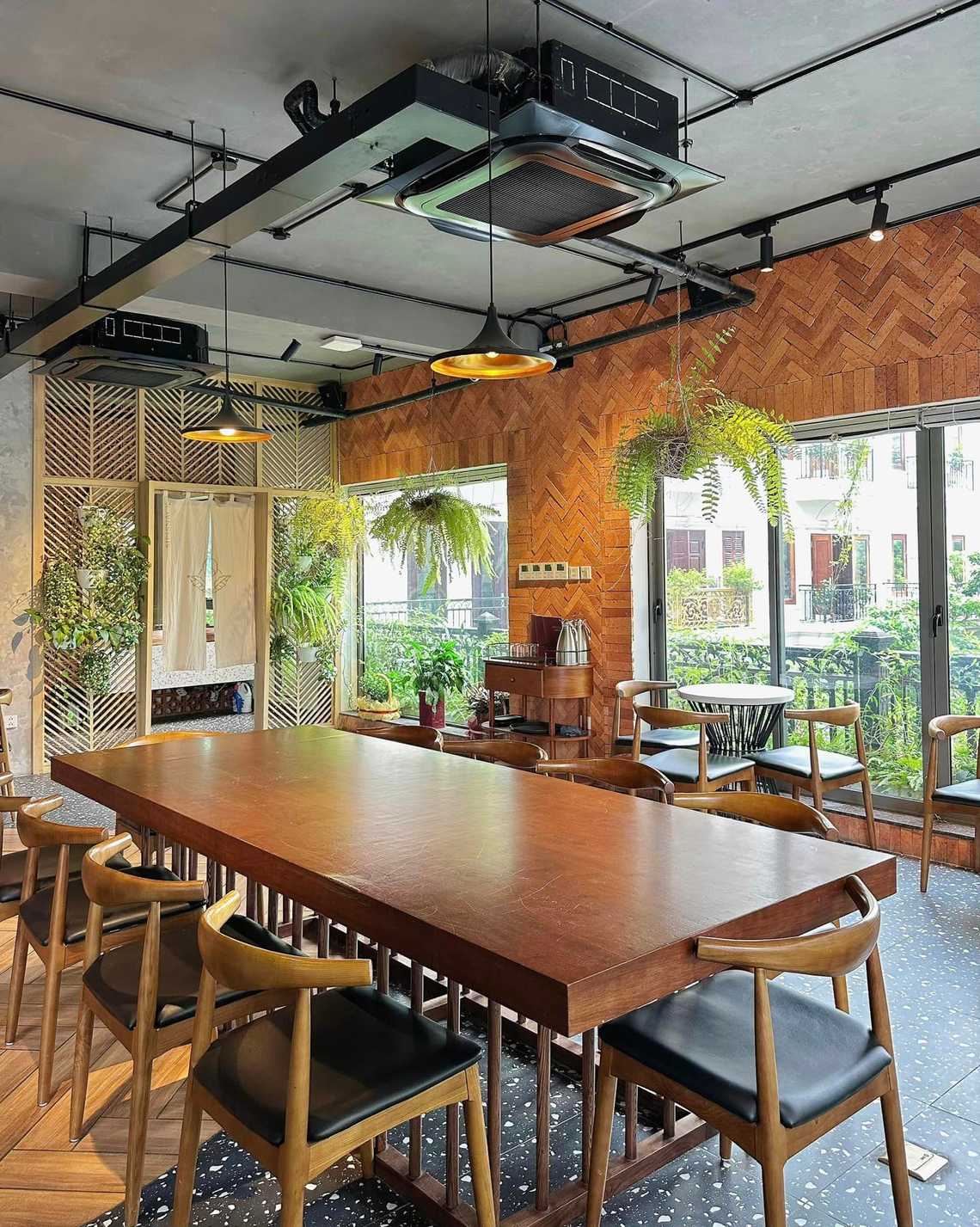 Photo by Linh Chi Bùi(instagram Chidicafe)