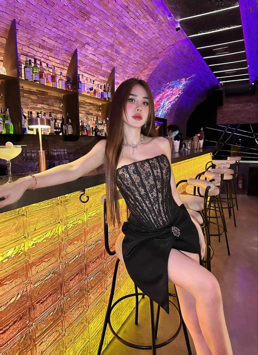 Parallel Cocktail Bar