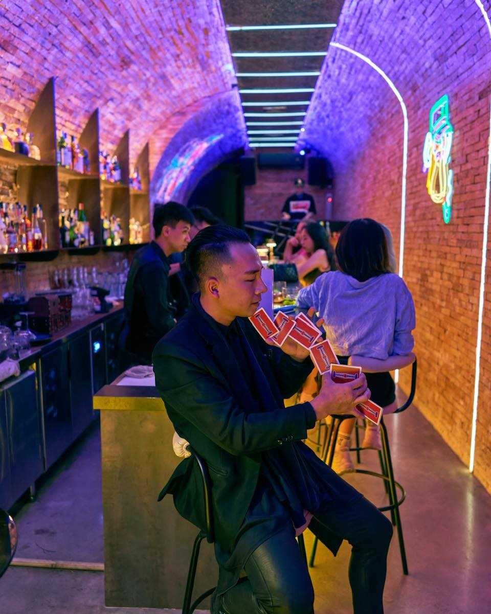 Parallel Cocktail Bar