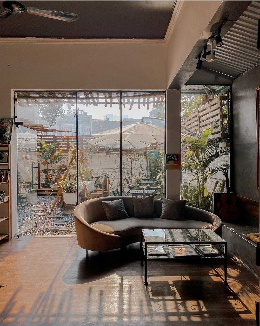 Photo by Hồng Na Na