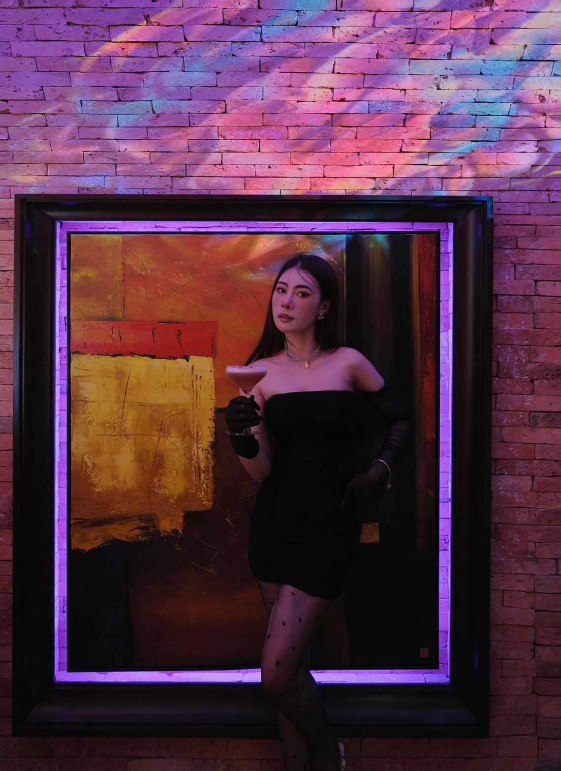 Parallel Cocktail Bar