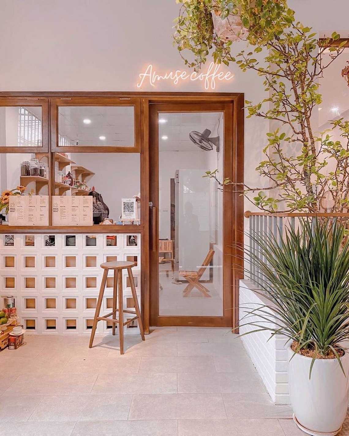 Photo by Hồng Na Na