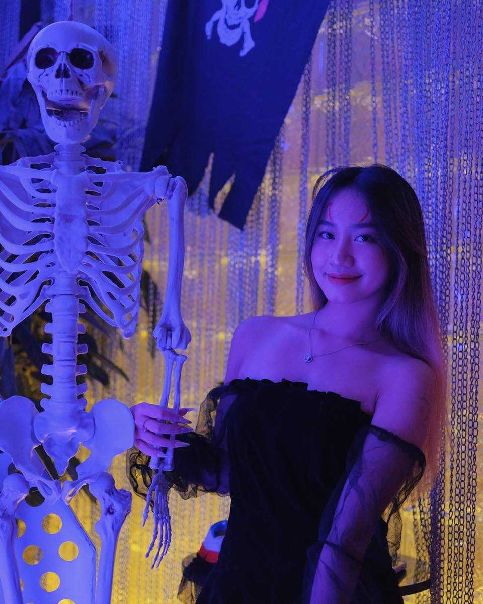 Parallel Cocktail Bar