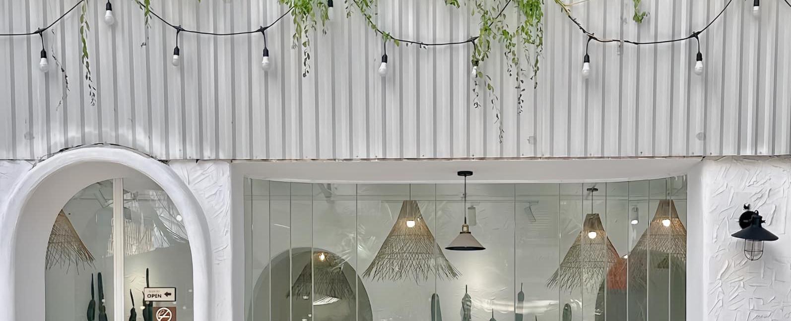 The Hideout Garden Cafe